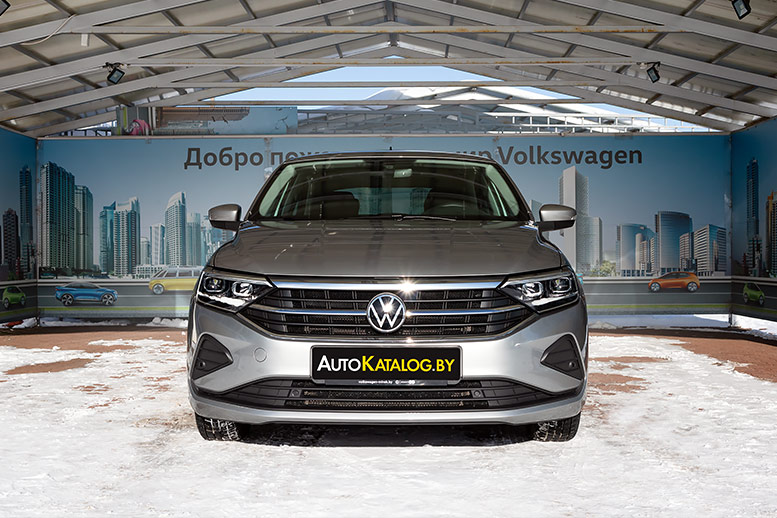 тест-драйв Volkswagen Polo liftback (Фольцваген Поло лифтбек) 2020
